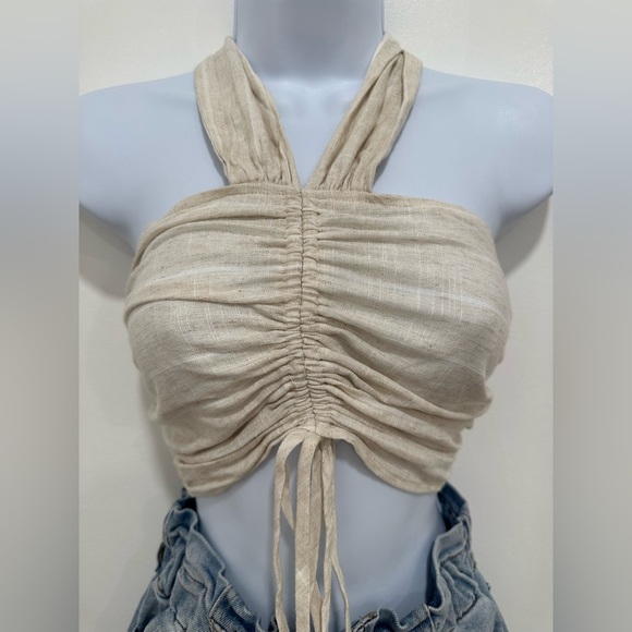 EUC Drawstring Halter Top - Picture 4 of 10